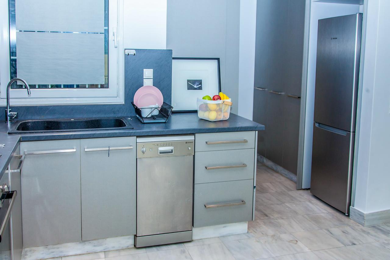 Venus Boutique Apartment Next To Athens Museum Bagian luar foto